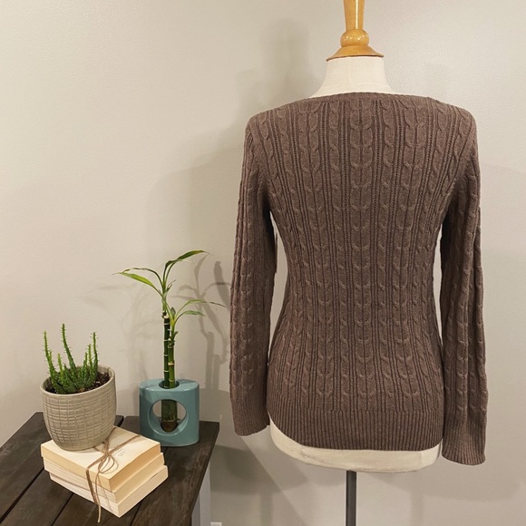 MEDIUM | Long Sleeve Brown Sweater - Picture 2 of 10